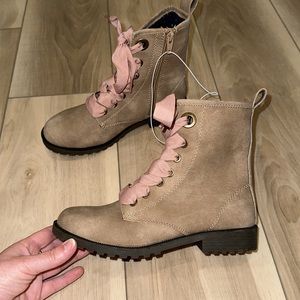 New Little Girls Size 3 Girls Cat & Jack Brand Tan & Pink Shoes Tall Boots